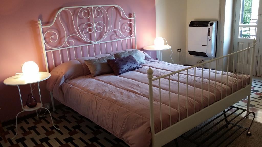 Arete Guest House Syracuse ภายนอก รูปภาพ