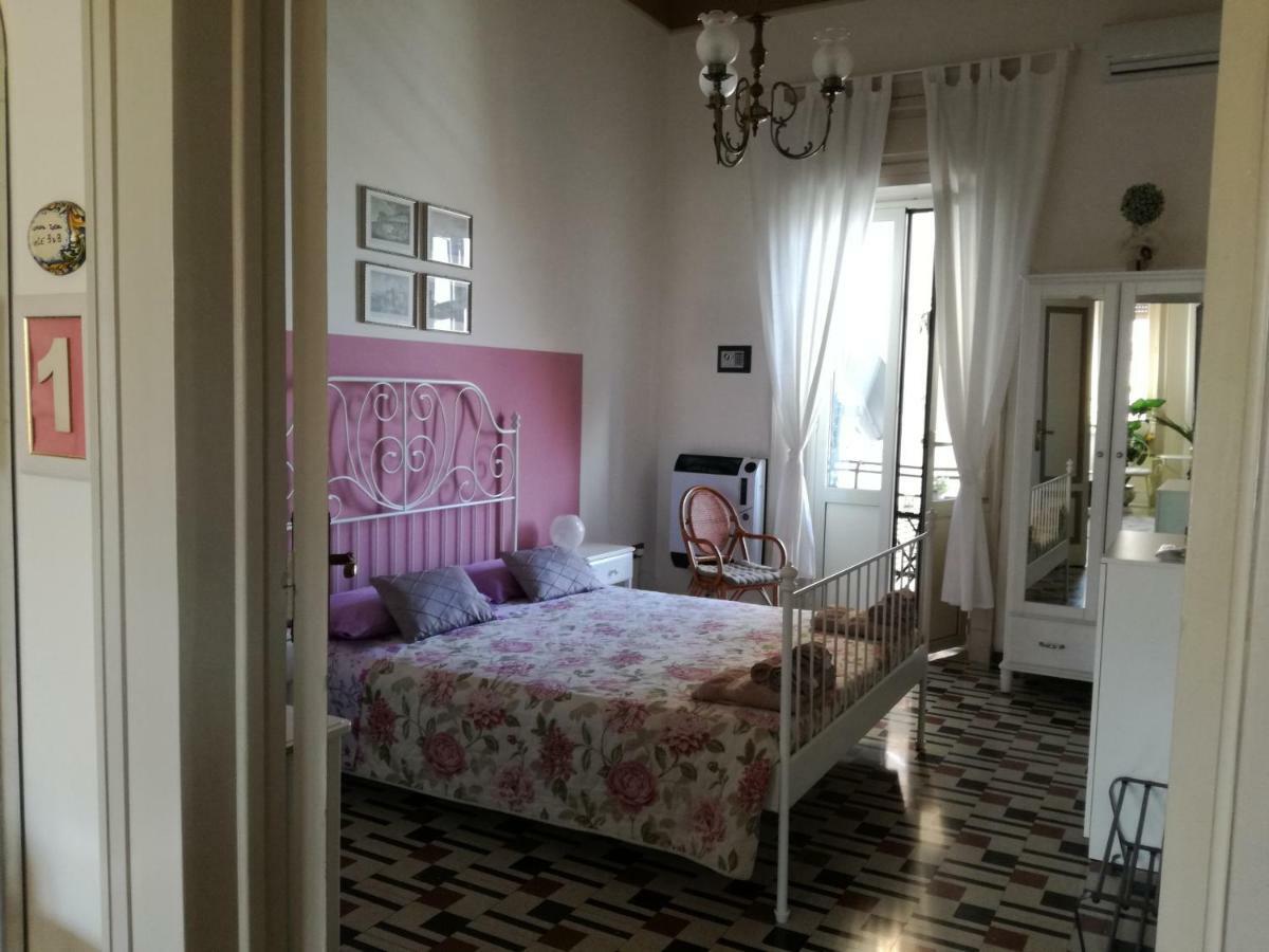 Arete Guest House Syracuse ภายนอก รูปภาพ