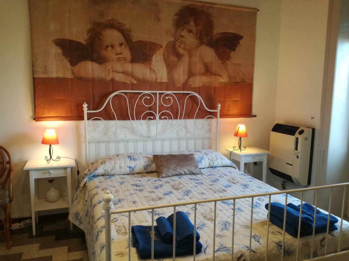 Arete Guest House Syracuse ภายนอก รูปภาพ